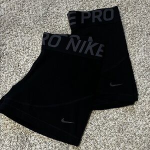 2 Pack Nike Pro Shorts